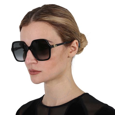 Gucci Grey Square Ladies Sunglasses GG1072S 001 56